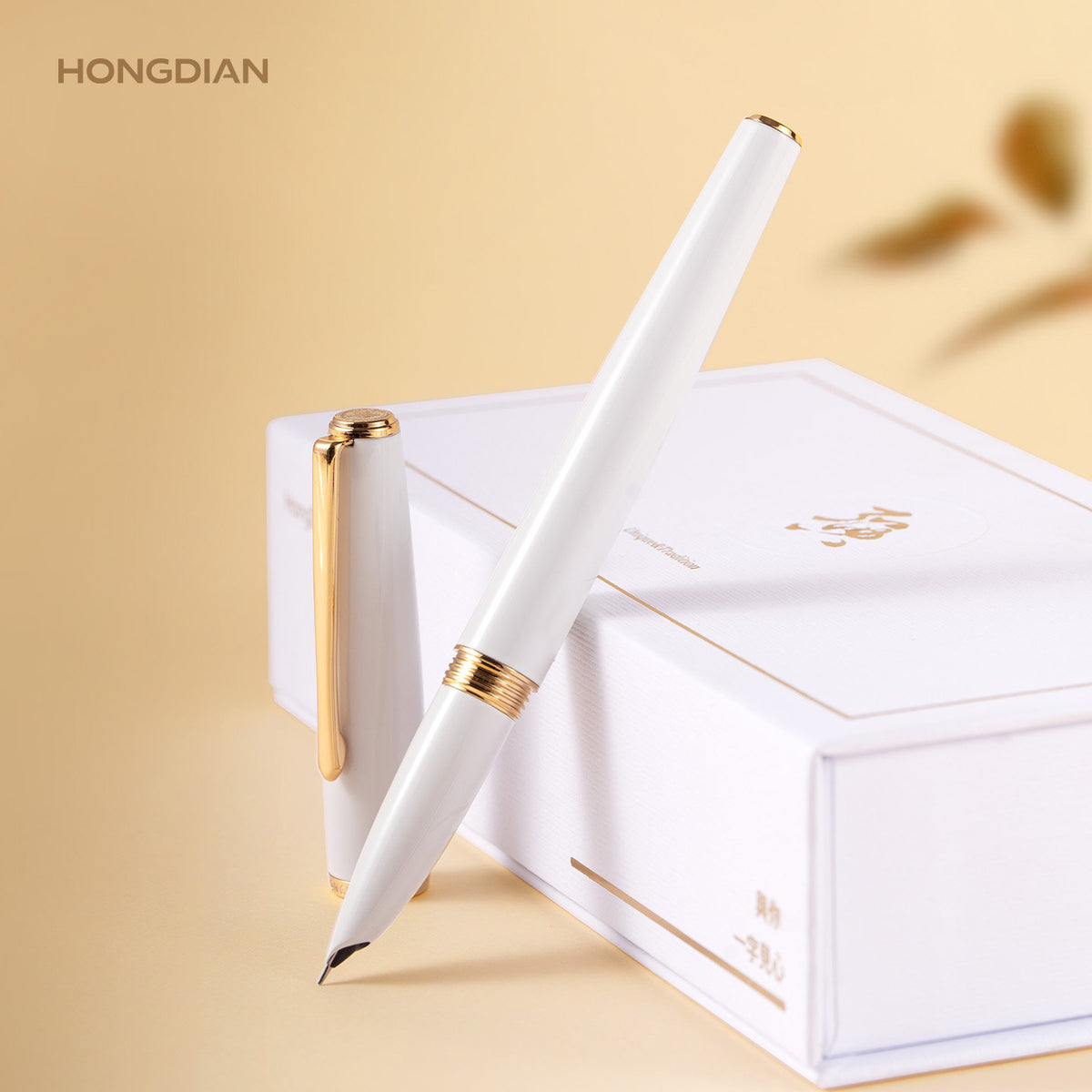 HONGDIAN 930 Vintage Hooded Nib Fountain Pen | 0.4mm | Converter & Cartridge White
