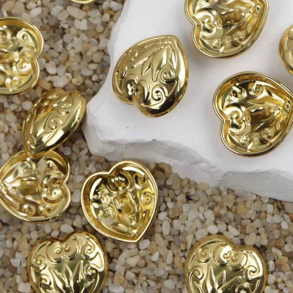 20mm Antique Bronze Heart-Shaped Metal Shank Buttons for Men's Leather Jacket 20pcs Gold