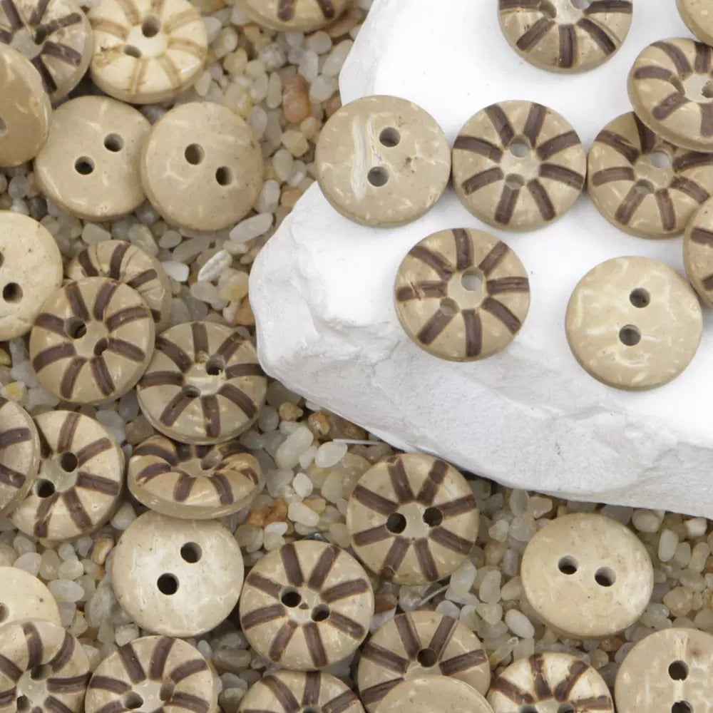 11.5mm Round Flower-Gear Shaped Natural Coconut Shell Buttons for Children's Clothing 100pcs Round
