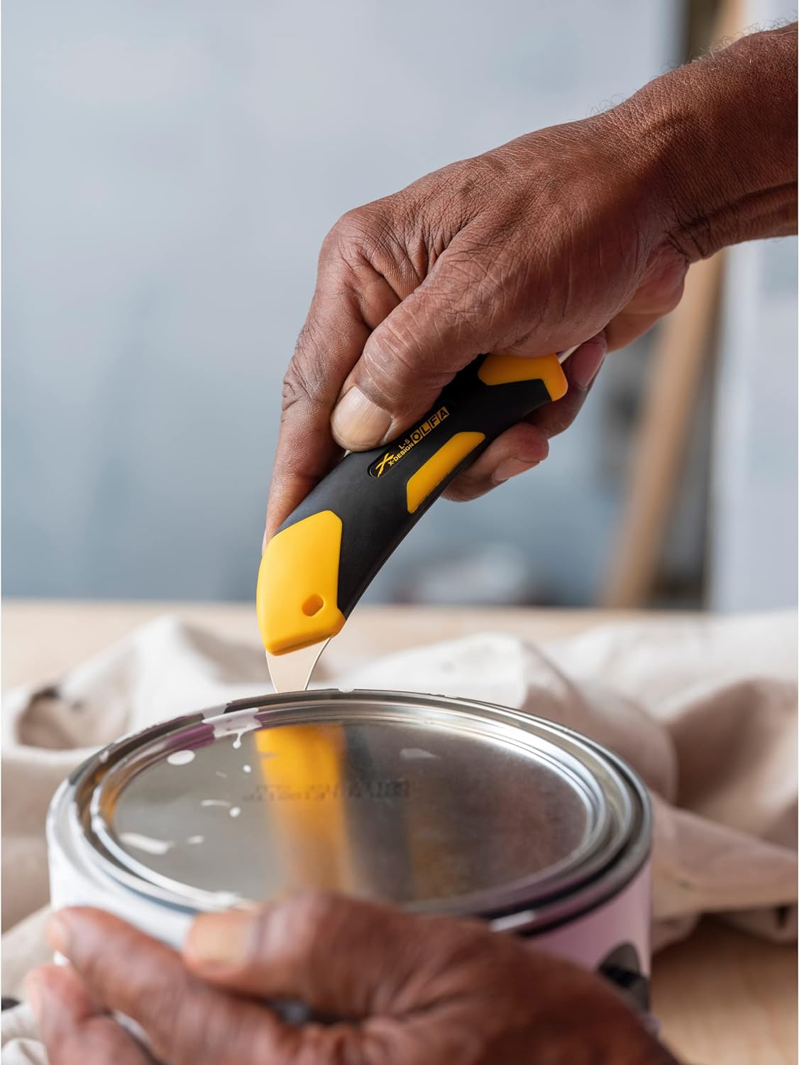 OLFA 18mm Heavy-Duty Utility Knife (L-5)
