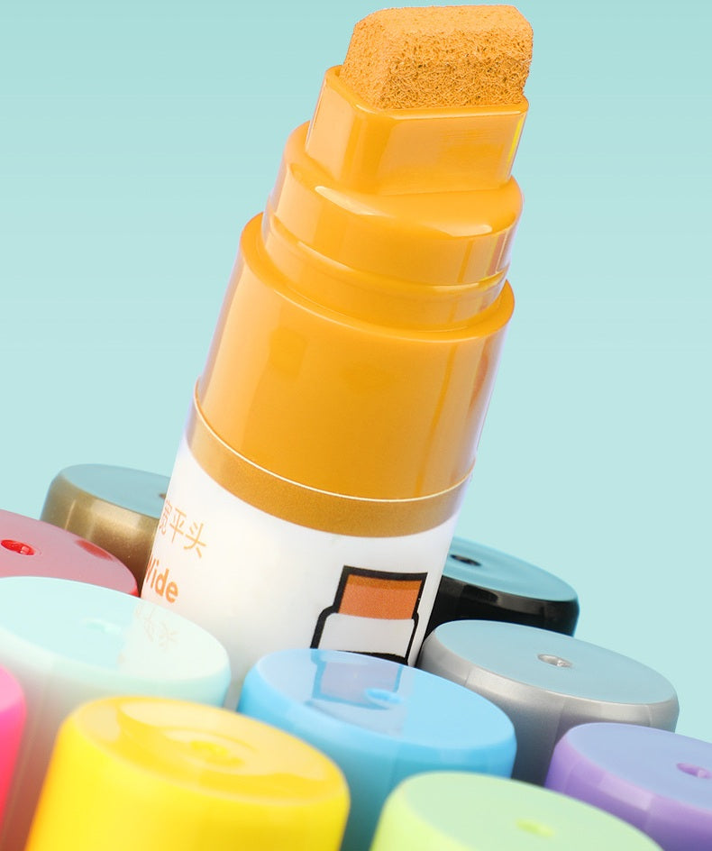 Mont Marte 15mm Wide Flat Tip Acrylic Paint Marker | Set of 2