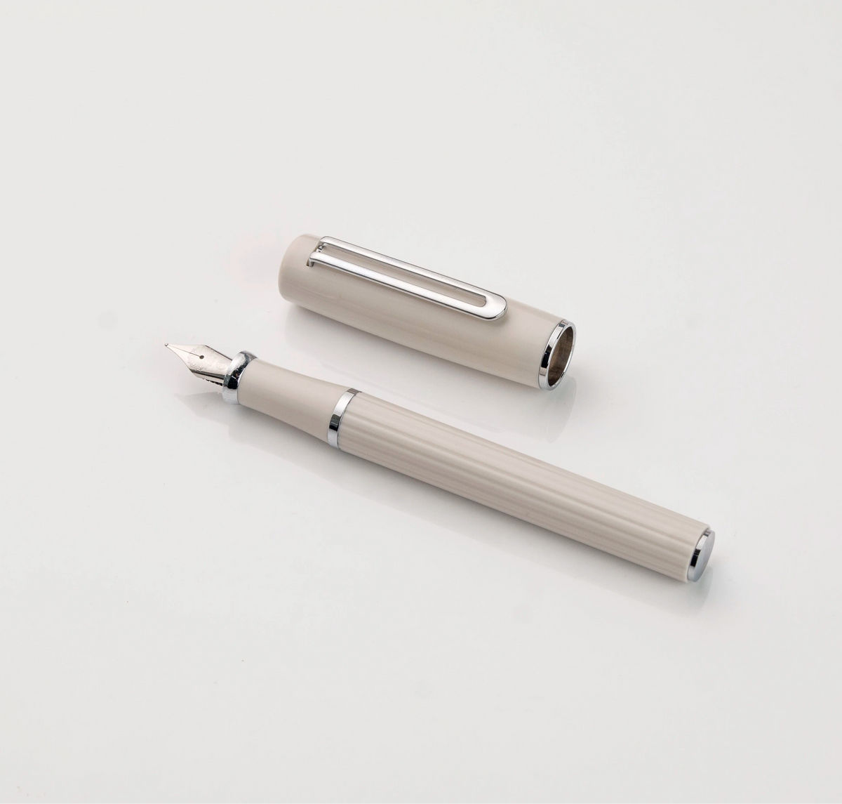 Tang Yue E5 Inspiration Fountain Pen – Magnetic Cap | Converter & 2.6mm Cartridge Compatible | Chinese Artisan Pen All White