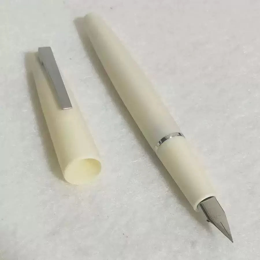 Jinhao 80 Fountain Pen – Lightweight Fiber Body, Smooth Nib for Students, Calligraphy & Extended Writing Silver Ivory