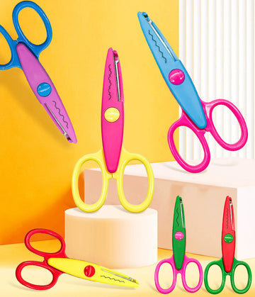 Ciseaux de loisirs créatifs pour enfants à bords décoratifs, lot de 6 avec motifs ondulés, tamponnés, en zigzag et en château
