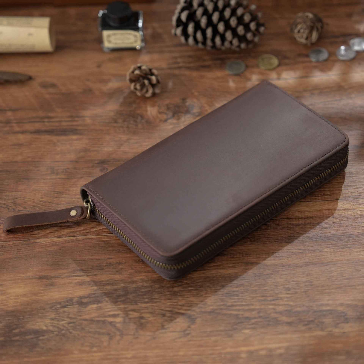 Leather Weeks Cover with Zipper – Pen Organizer & Notebook Sleeve Coffee