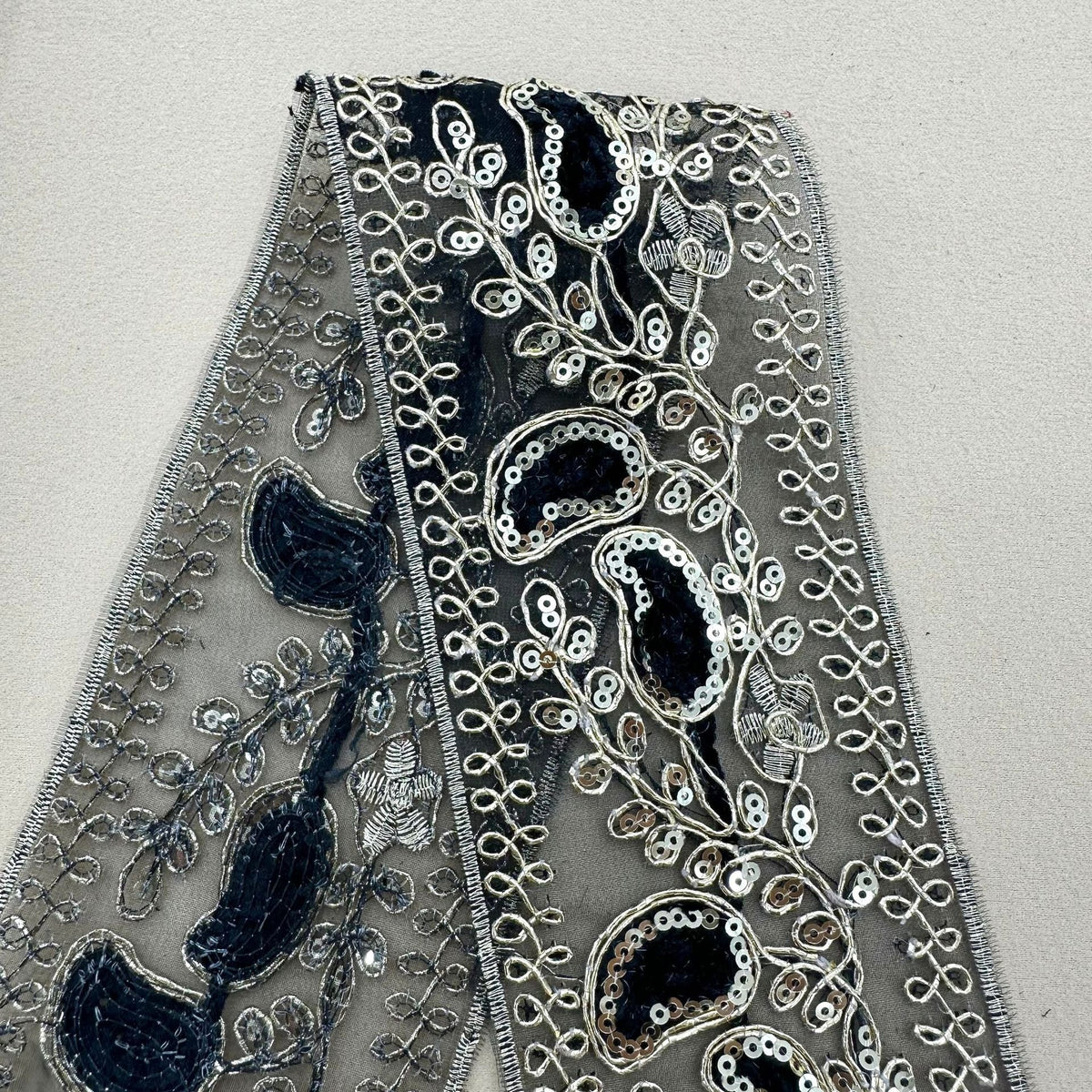 10 Yards 8CM Wide Ethnic Sequin Embroidery Lace Trim