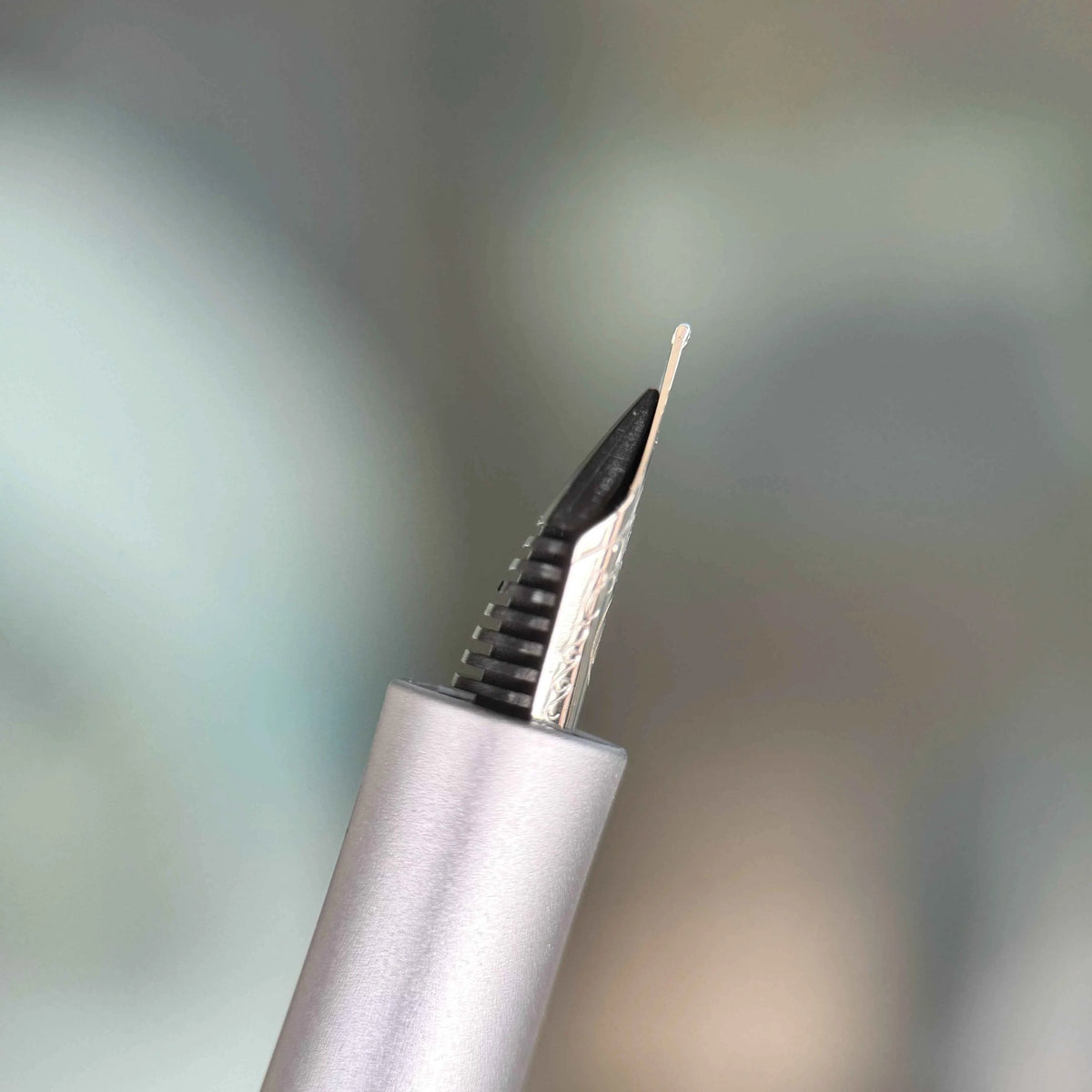 NATAMI PrismX Pocket Fountain Pen - Metal Barrel with Screw Cap