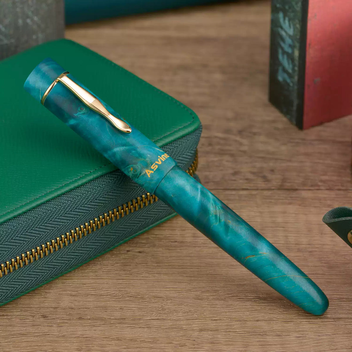 Asvine C2000 Stabilized Wood Fountain Pen | Oversized #8 Nib | Twist Converter Filling