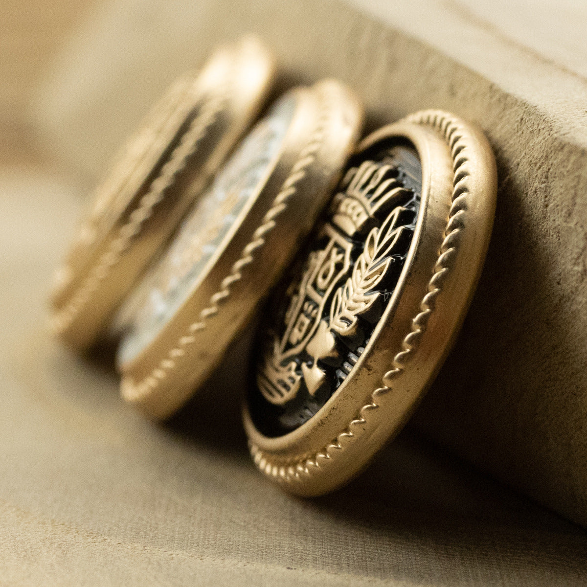British Wheat Crown Metal Shank Buttons for Suits 10pcs