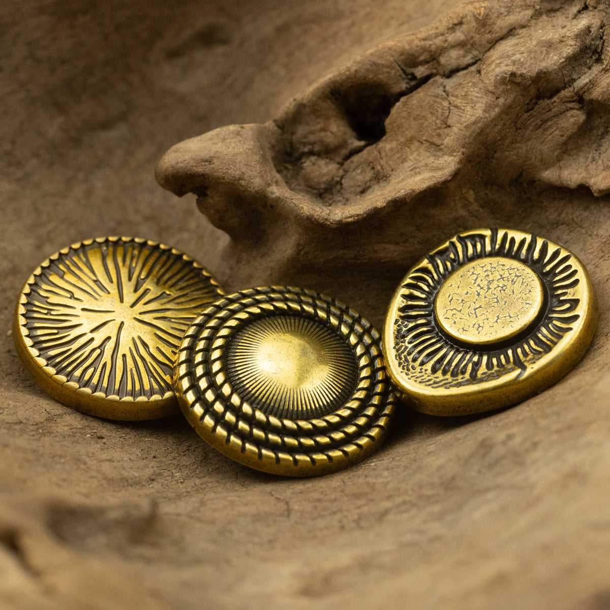 Antiqued Bronze Irregular Shank Metal Buttons for Vintage Suit 10Pcs
