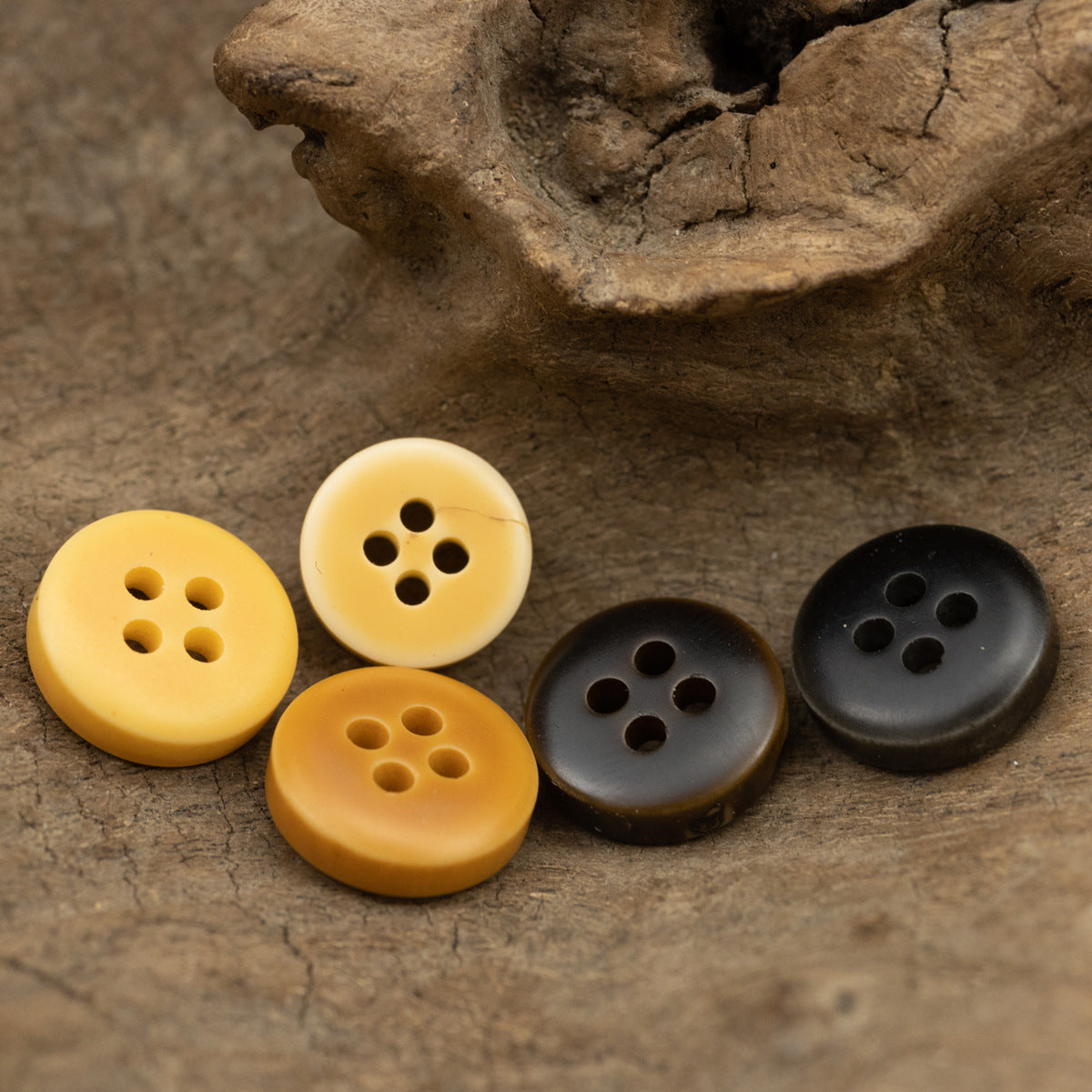 10-11.5MM Orange Dark Green Resin Buttons for Casual Shirts 100 Pack