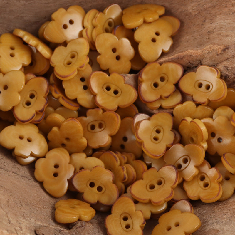 Butterfly-Shaped Tagut Nut Buttons for Children's Pajamas Dresses 10pcs Khaki