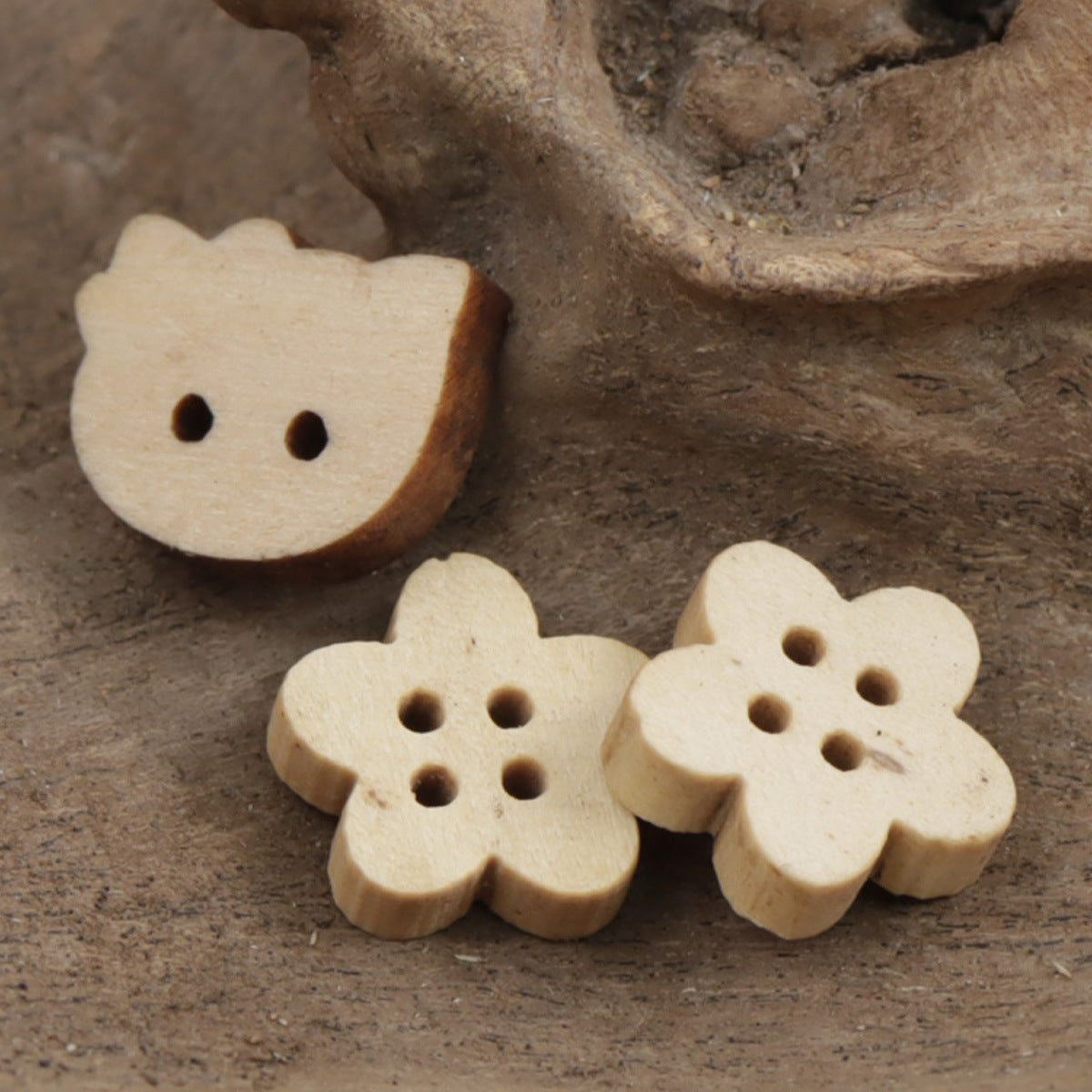 Cute Little Flower & Kitty Cat Wooden Buttons 30pcs