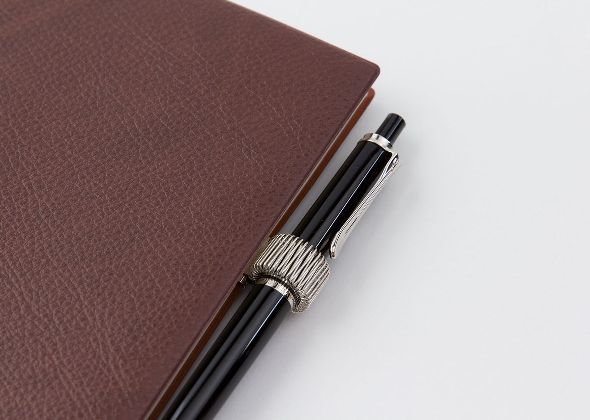 Midori Mini Clip Pen Holder Black/Gold/Silver