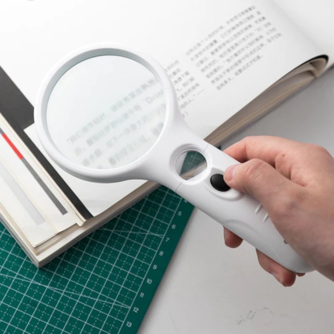 Deli 9099 Loupe 3X avec lumière LED