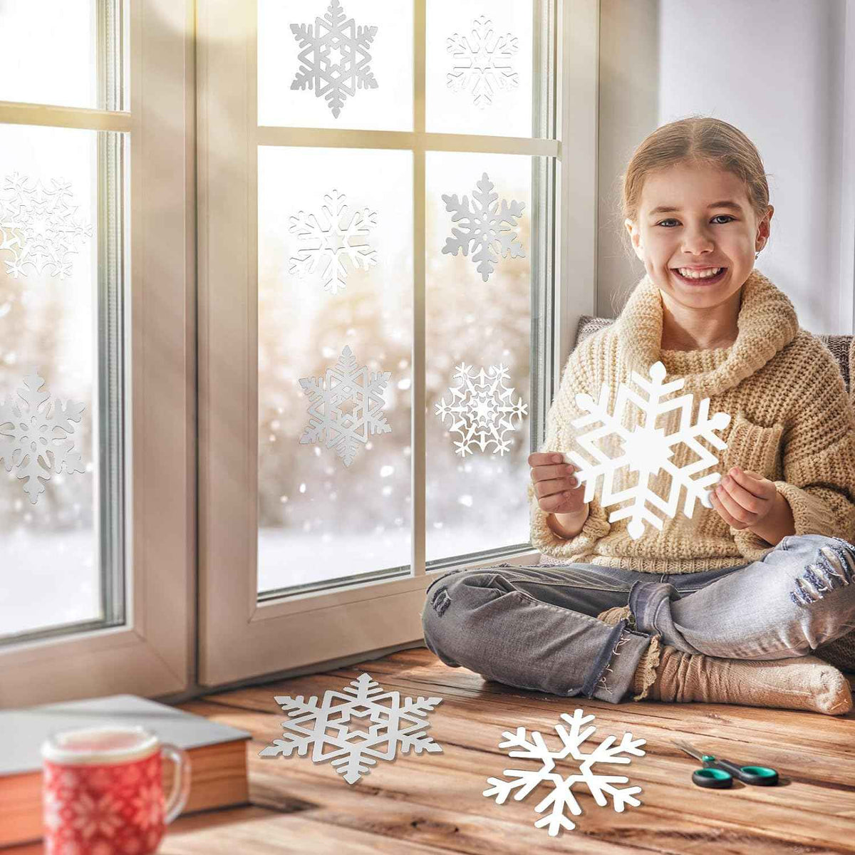 45 piezas de recortes de papel de copo de nieve de Navidad de invierno con puntos de pegamento